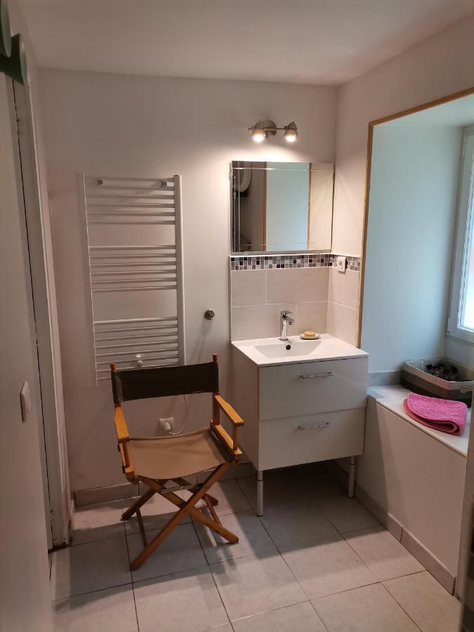 La Dependance, Petite Maison Au Calme 1chambre * Vallon-sur-Gee